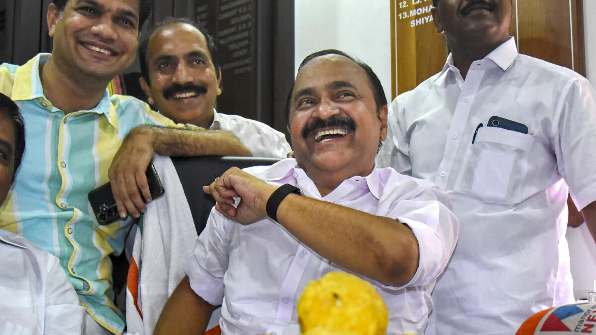 Kerala Assembly Elections 2026 | Team UDF's century brightens 'captain' V D Satheesan's chance to be Chief Minister
