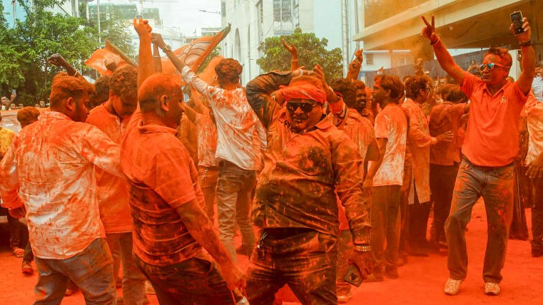News in Pics | May 5, 2026: Best photos from around the world 