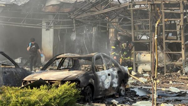 Russian attacks kill 22 as ceasefire proposed by Kyiv approaches