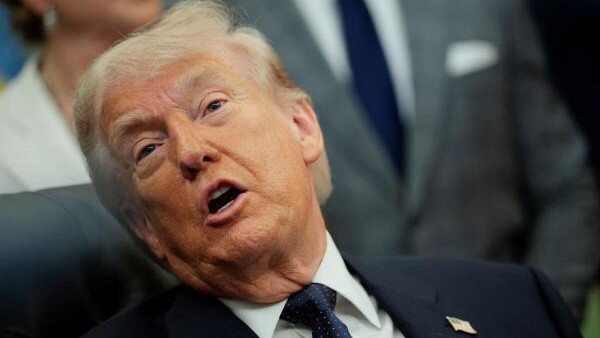 Trump says Iran 'should wave the white flag of surrender'