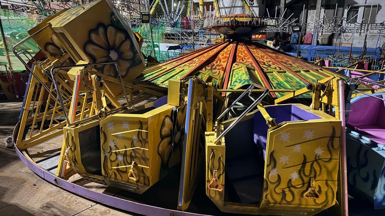 18 injured in amusement ride 
mishap in Karnataka's Gadag