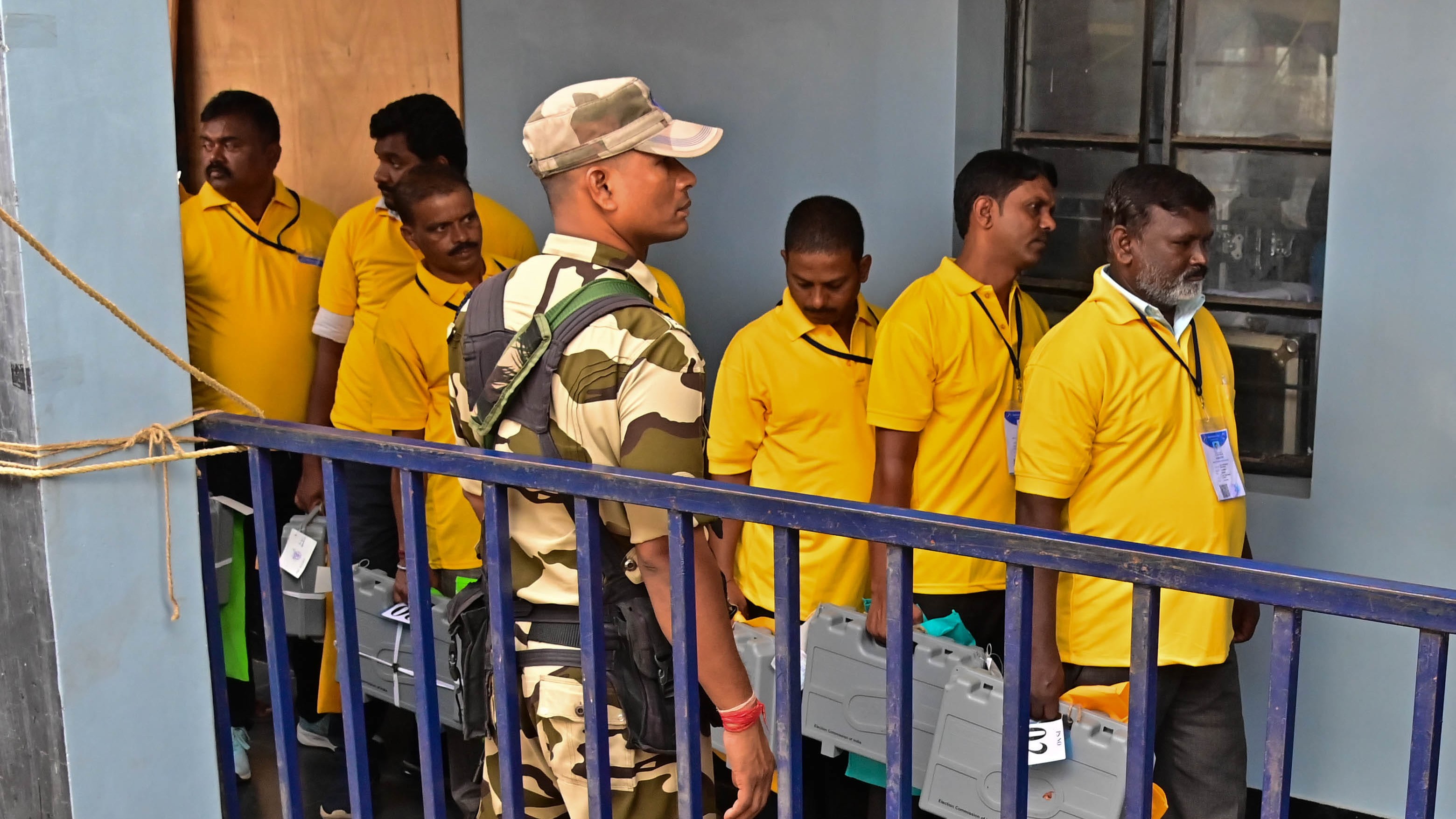 Karnataka bypolls: Congress scrapes through after Muslim vote scare in Davangere south