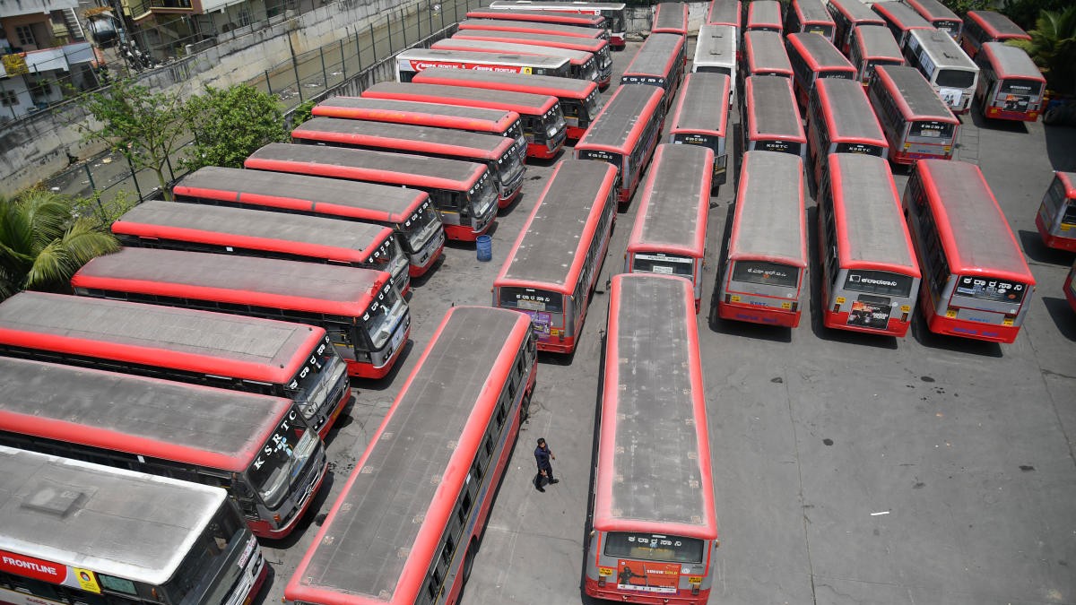 Karnataka: RTC employees protest demanding arrears, pay hike