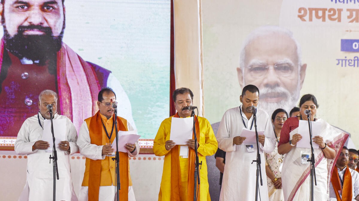 Nitish Kumar’s son Nishant, 31 others take oath as Ministers in Samrat Choudhary's Cabinet in Bihar