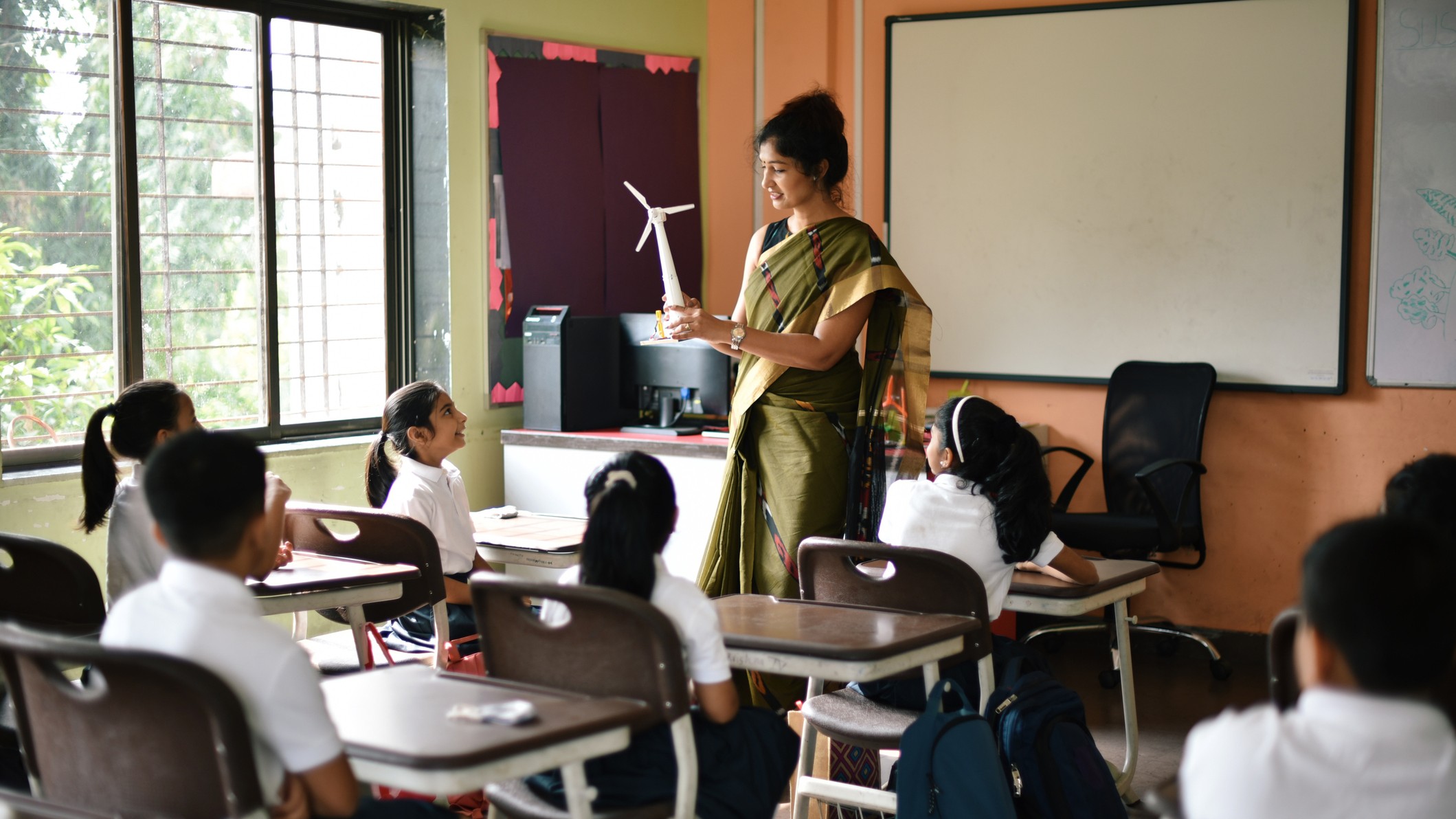 Explained | Parents, alumni, local bodies: How the Centre wants communities to help run schools
