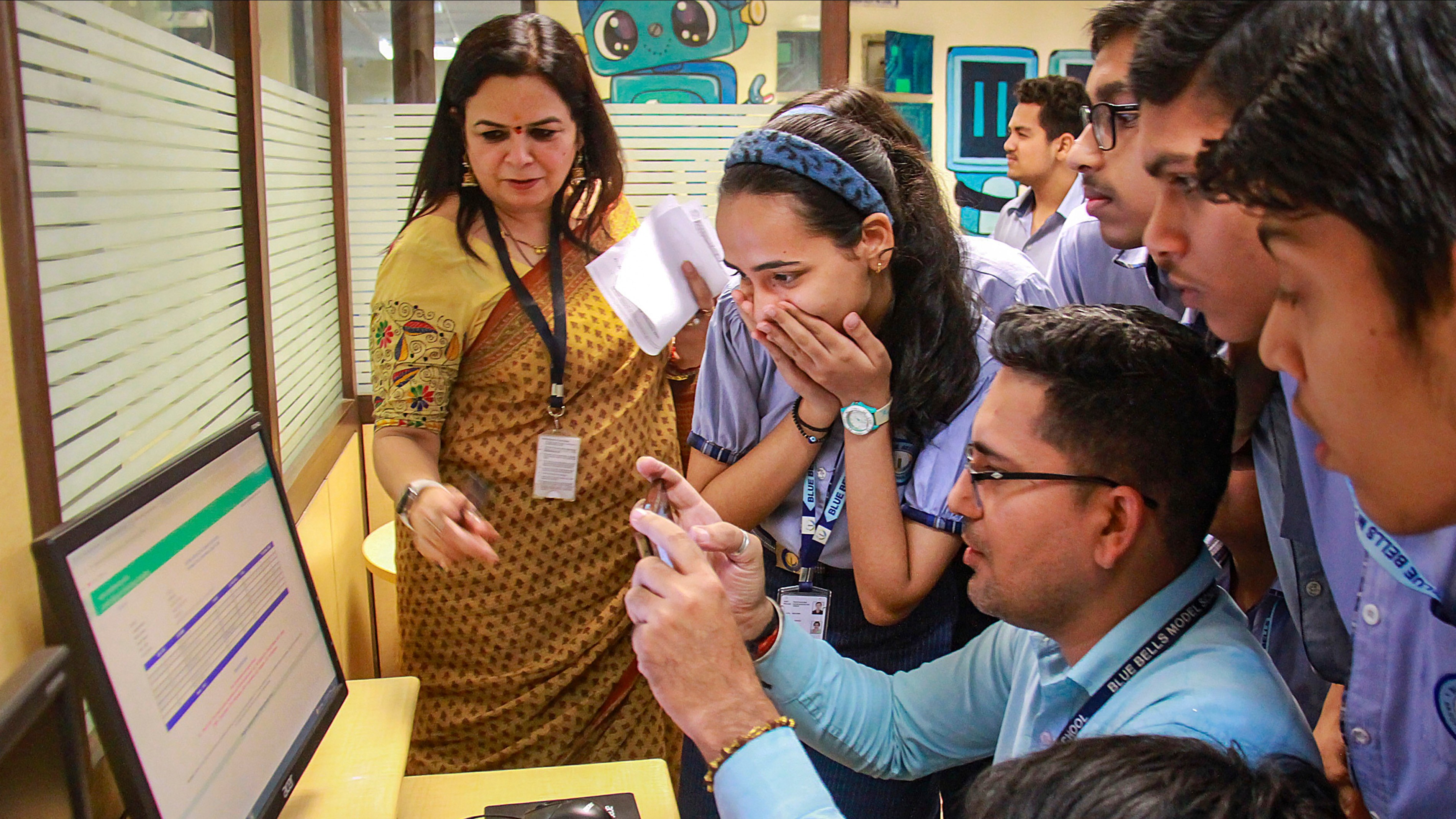 Maharashtra Class 10 results out; over 92% students pass, girls outperform boys again