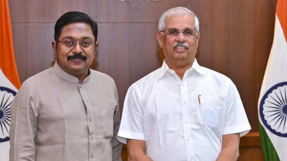 Tamil Nadu Assembly Election Results 2026 | AMMK chief T V V Dhinakaran asks the Governor to invite AIADMK, alleges horse-trading