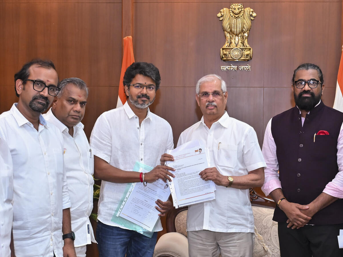 Tamil Nadu Governor Rajendra Vishwanath Arlekar meets TVK chief Vijay and others in connection with securing an invite from the latter to form the government.