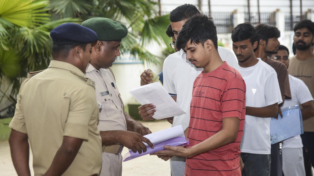 CBI Registers FIR Over Alleged NEET-UG 2026 Paper Leak