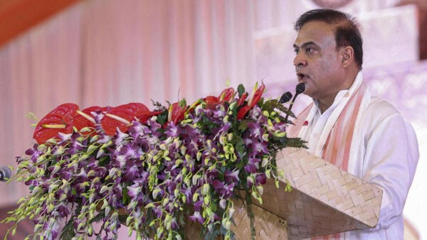 Himanta Biswa Sarma takes oath as Assam CM for the second term, four others sworn in as Ministers
