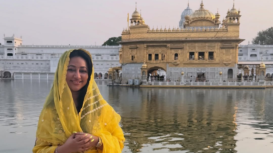 'Smiling through it all isn’t happiness': Darshan's wife shares cryptic post during Golden Temple visit