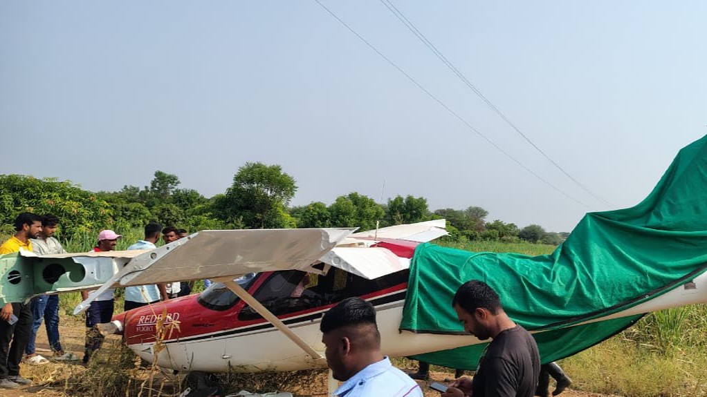 Trainer aircraft crashes in Maharashtra's Baramati