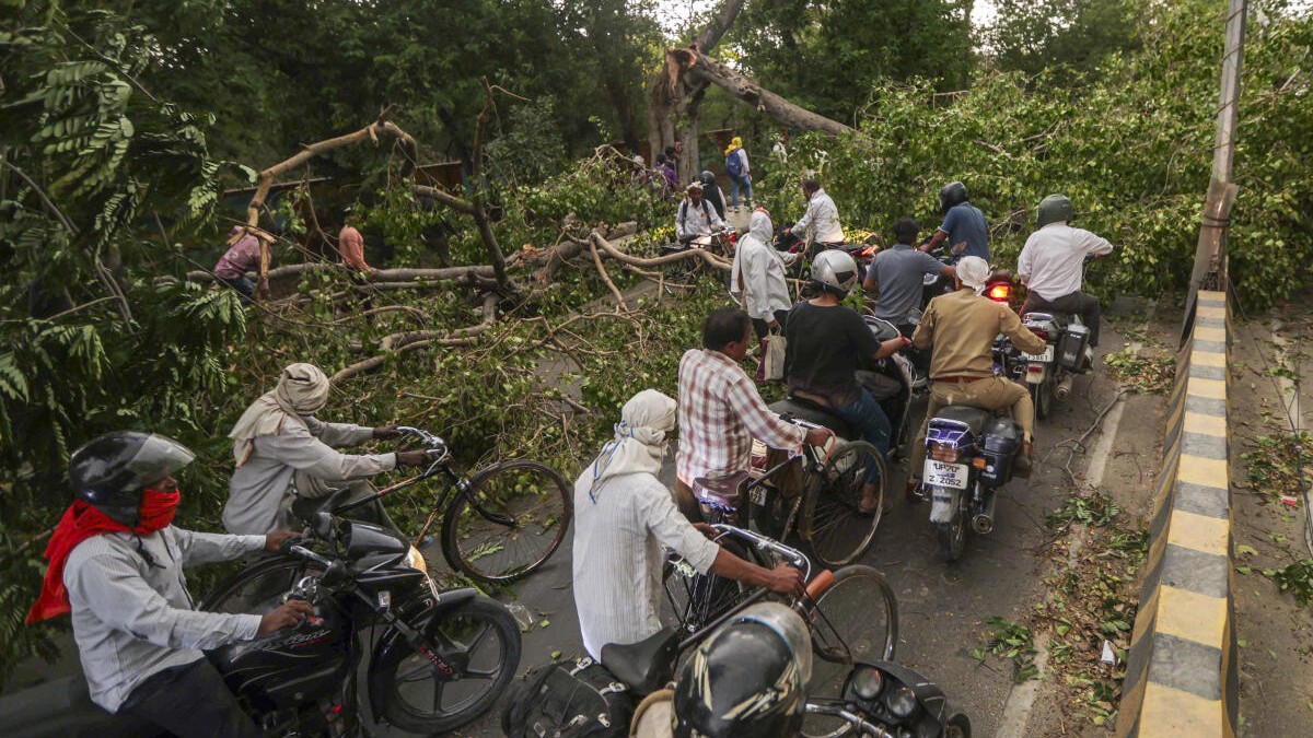 90 killed, over 50 injured as storms and heavy rains batter Uttar Pradesh