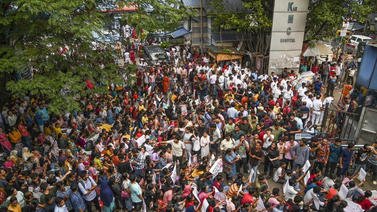 West Bengal govt suspends 3 IPS officers over 'lapses' in initial probe into RG Kar rape-murder case
