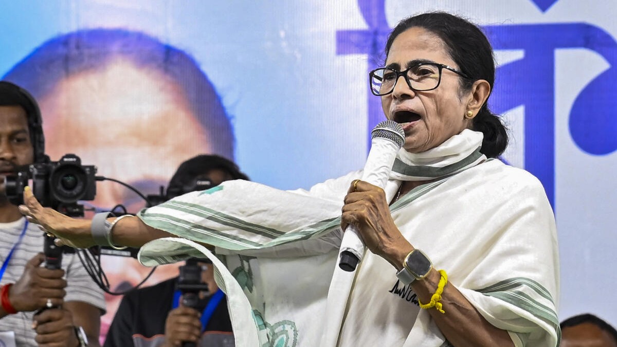Mamata Banerjee criticises eviction drives, says Bengal does not believe in bulldozer politics