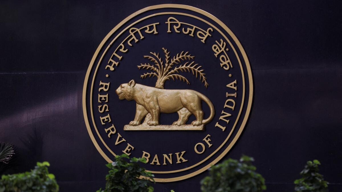 India's forex reserves jump by $6.295 billion to $696.988 billion