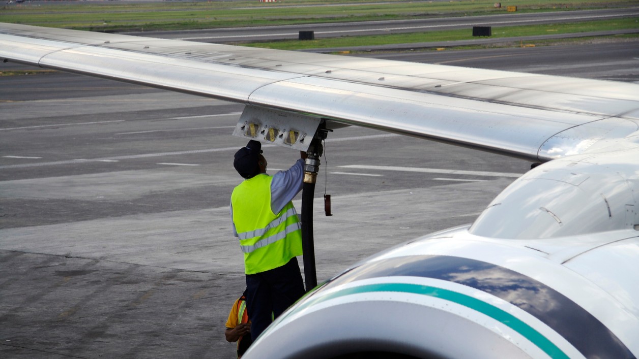 Delhi govt slashes VAT on aviation turbine fuel from 25% to 7%