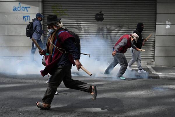 Protest march calling for Bolivian President Paz's resignation, in La Paz