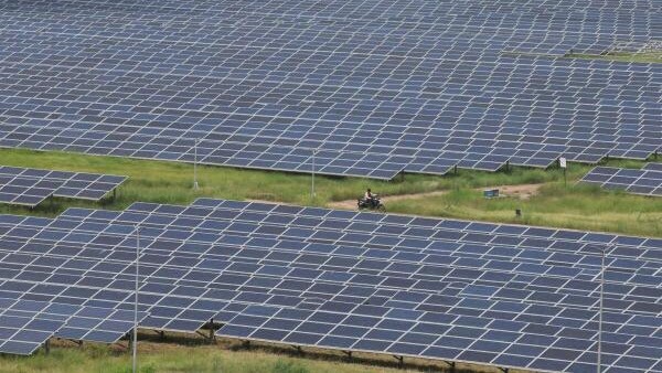 India will need land worth $10-15 billion by 2030 for solar, wind energy projects: Report