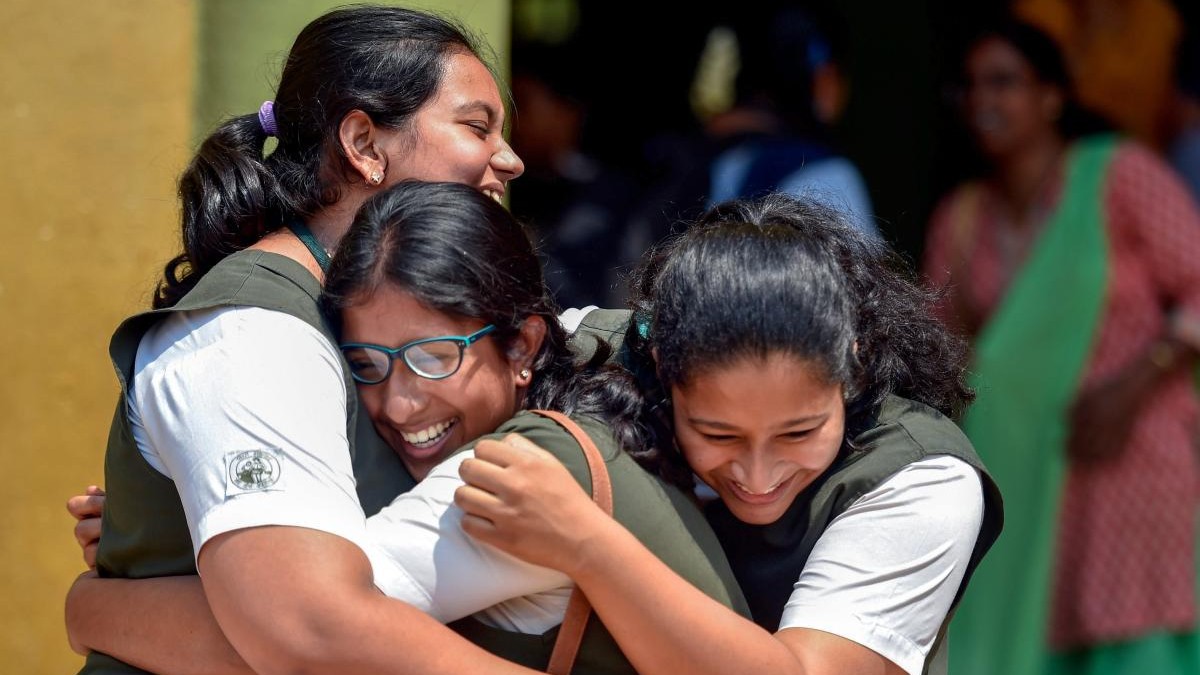 Tamil Nadu Class 10 results out; over 5000 schools achieve 100% success rate