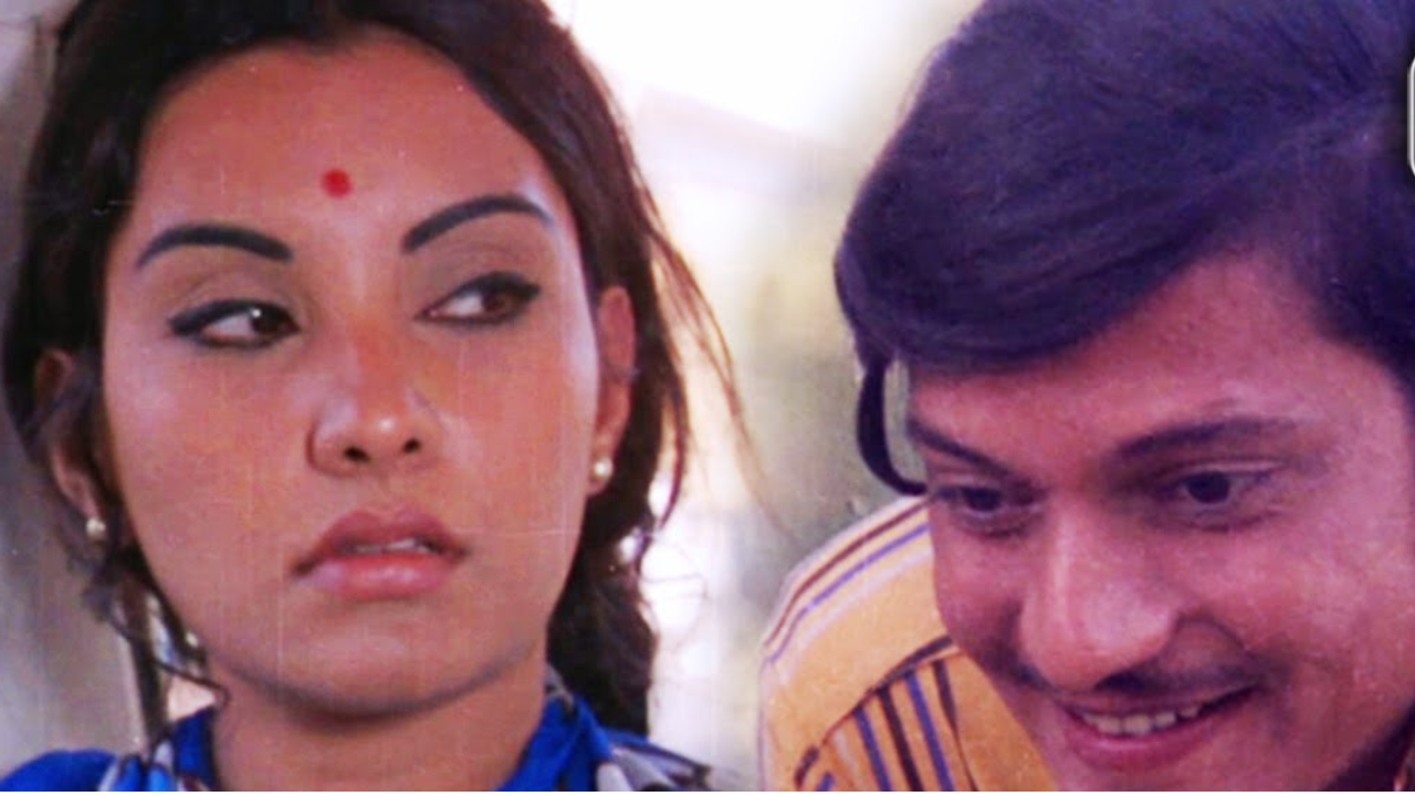 On Yogesh's sixth death anniversary, remembering a classic song which was rewritten in the last minute