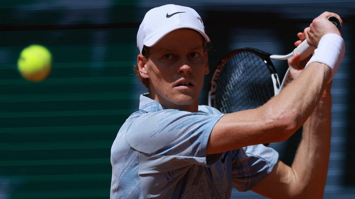 French Open 2026 | Jannik Sinner stunned by   Juan Manuel Cerundolo in second-round Paris shocker