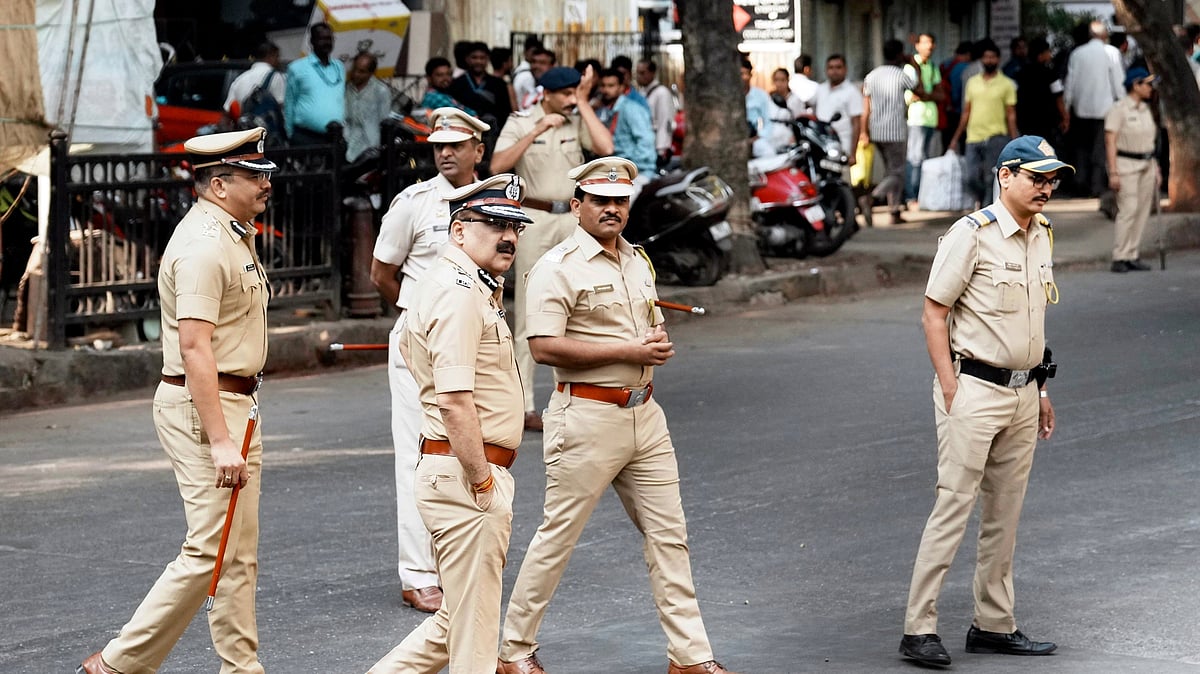 Mumbai Police: Probe into an ISI-backed underworld terror module found suspects allegedly surveyed Bandra's Garib Nagar demolition site and shared police deployment details with handlers in Pakistan. Investigators say attacks on security forces were planned.