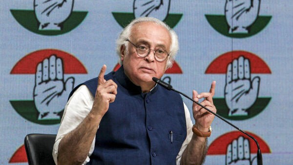 'Mantri Pradhan' epitome of incompetence, should follow rajdharma and resign: Congress