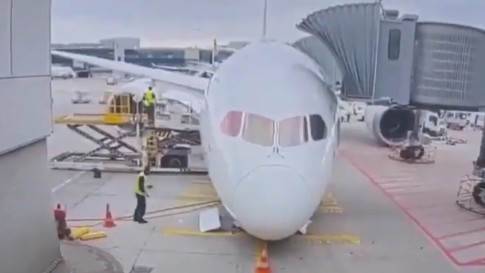 Watch: Several staff members injured as Boeing jet's nose gear collapses at Frankfurt airport