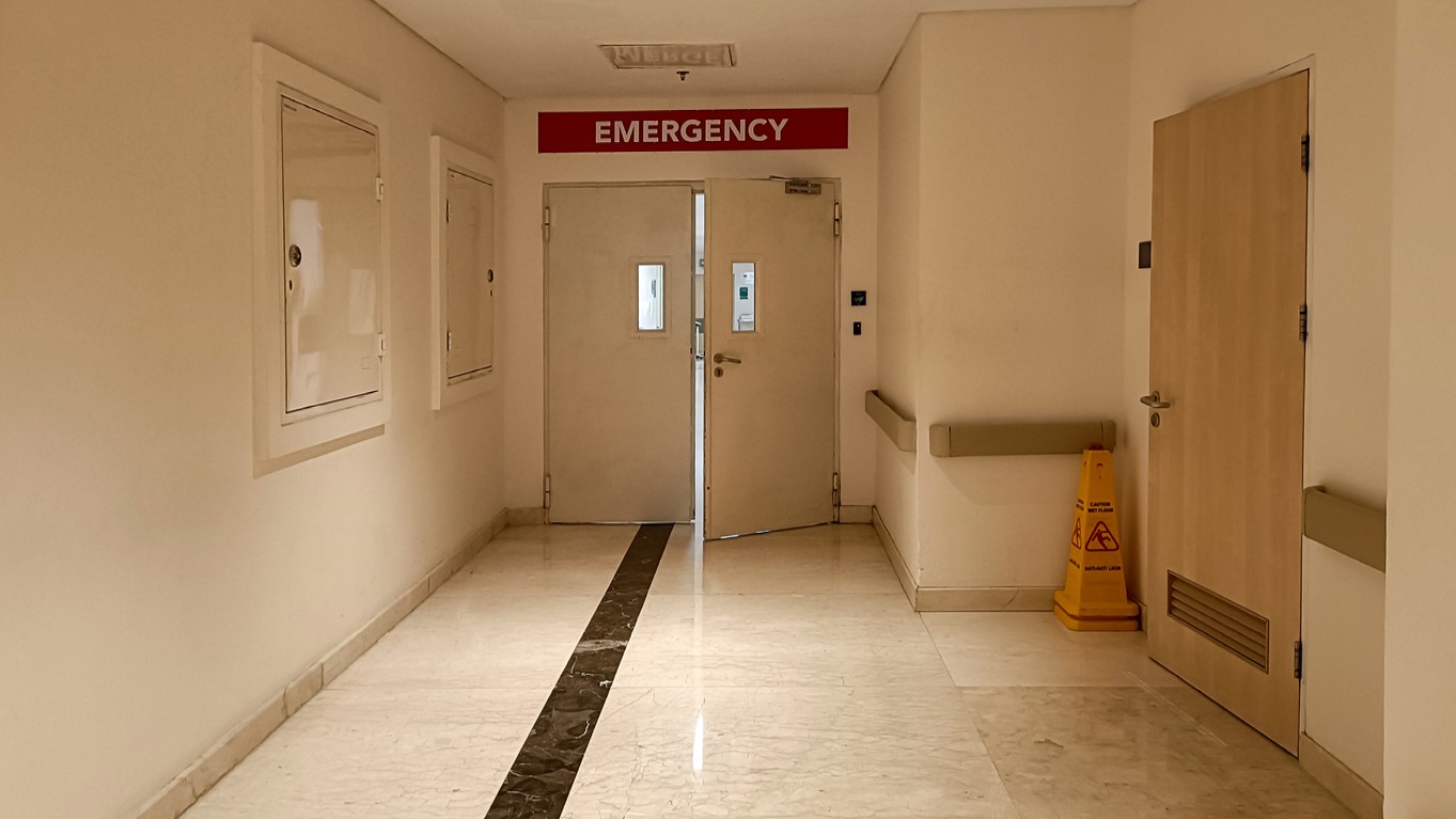 No triage system, non urgent flyers and fewer hands: What makes Indian emergency rooms so overcrowded