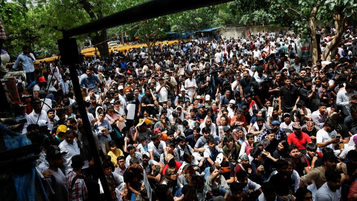 India Politics Highlights | No FIR against protesters at Jantar Mantar: Delhi police clarifies