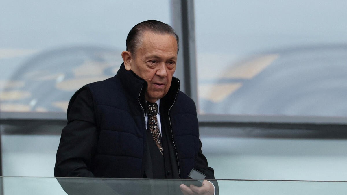 West Ham co-chairman David Sullivan steps down over 'false' historic allegations