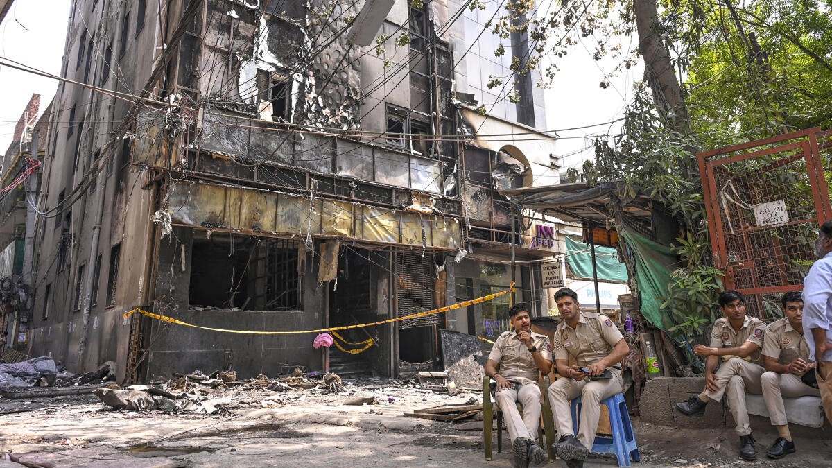 Tea break, unattended fryer, delayed alert: Chain of lapses that may have led to Delhi hotel fire
