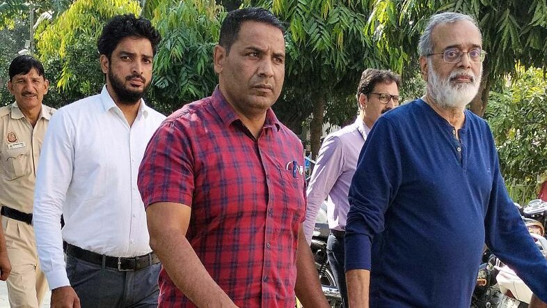 Delhi High Court quashes FIR, ED probe against NewsClick & its founder Prabir Purkayastha