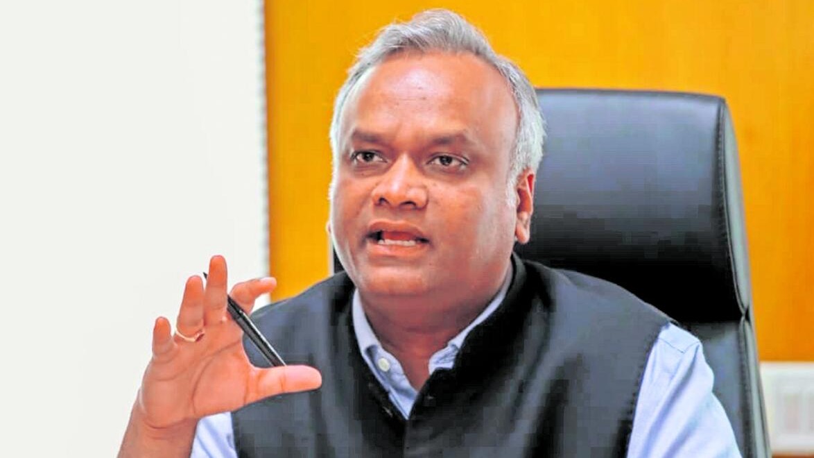 Names of BJP leaders will also emerge in bitcoin scam, claims Karnataka minister Priyank Kharge