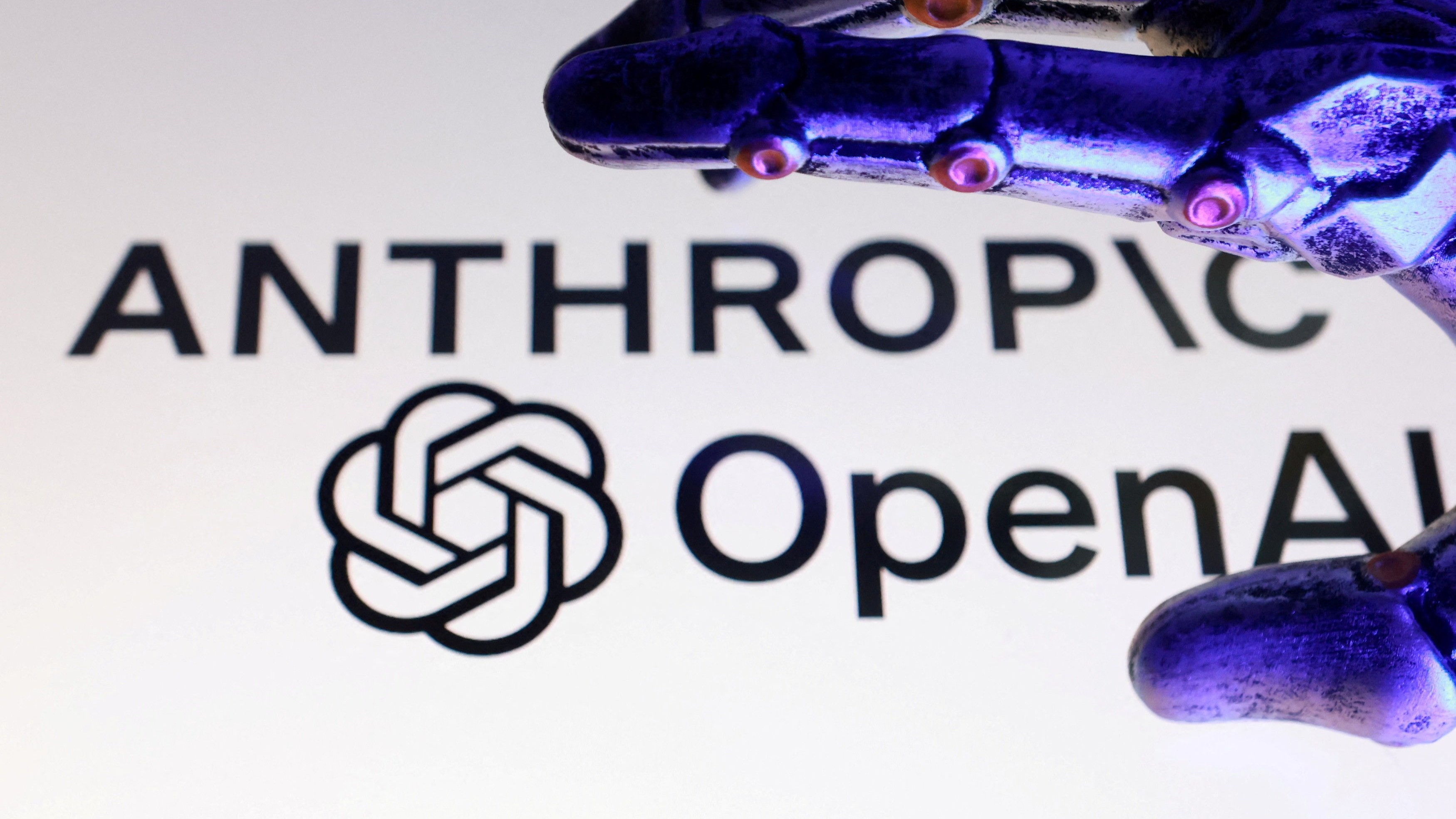Anthropic access row rekindles self-reliance debate; Sridhar Vembu says ‘Globalisation Is Dead’