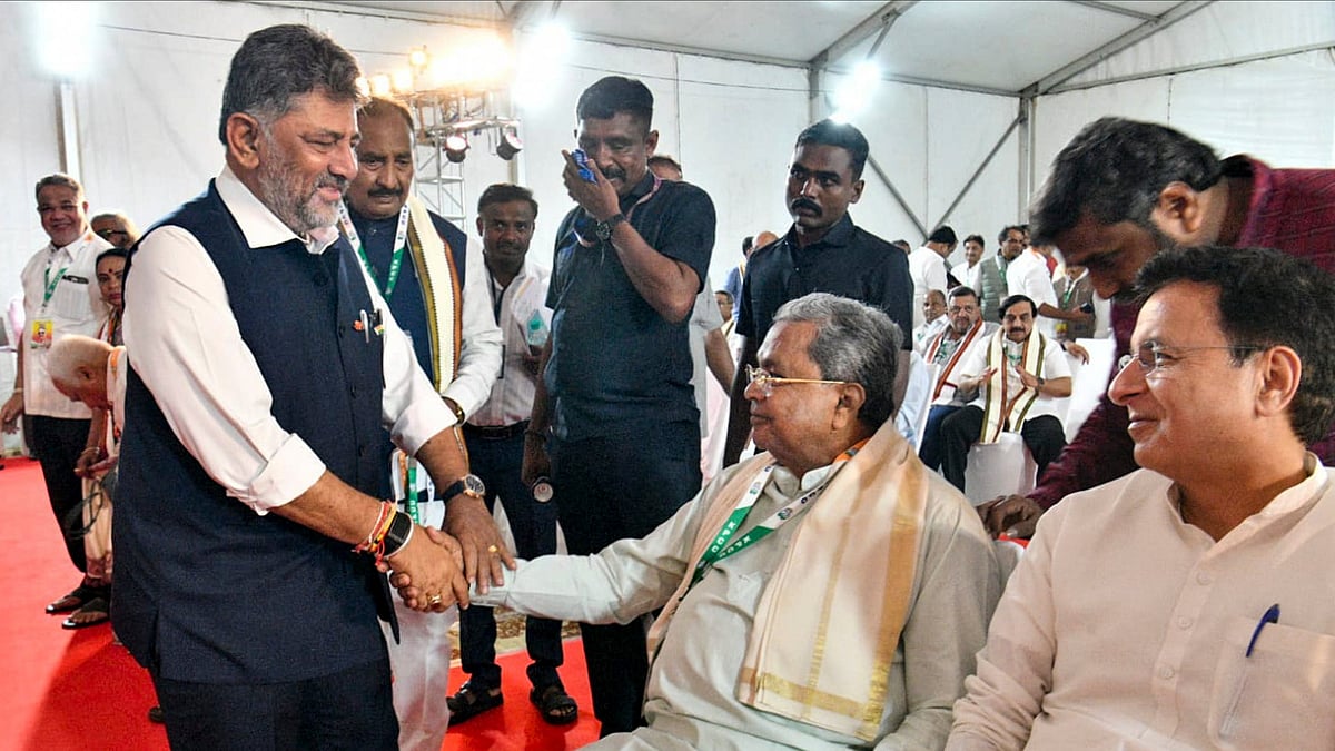 Congress Briefs Karnataka MLAs Ahead of Legislative Council Election Voting
