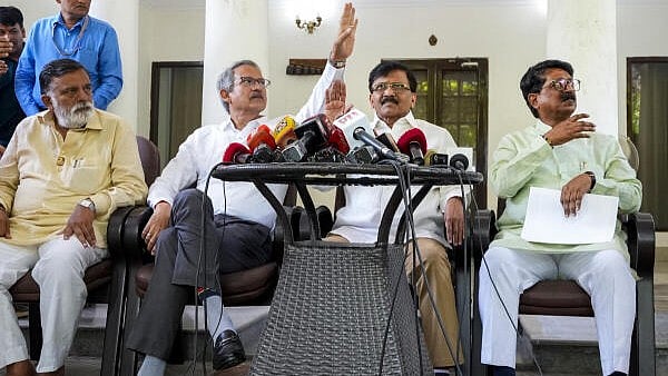 Rebellion buzz: Shiv Sena (UBT) issues whip, asks MPs to attend meet in Delhi over 'important issues'