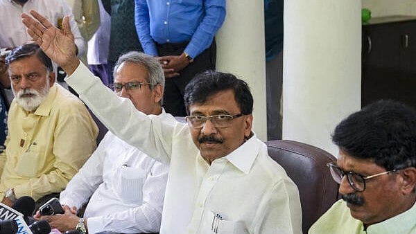'MSP is fixed at Rs 50 crore per MP', says Sanjay Raut amid Shiv Sena(UBT) rebellion buzz