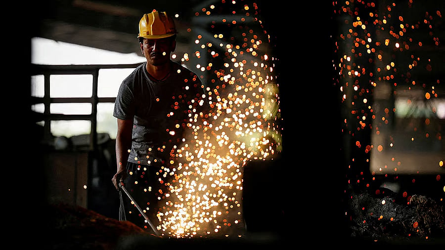 Core infra sector growth dips to 7-month low of 0.5% in May