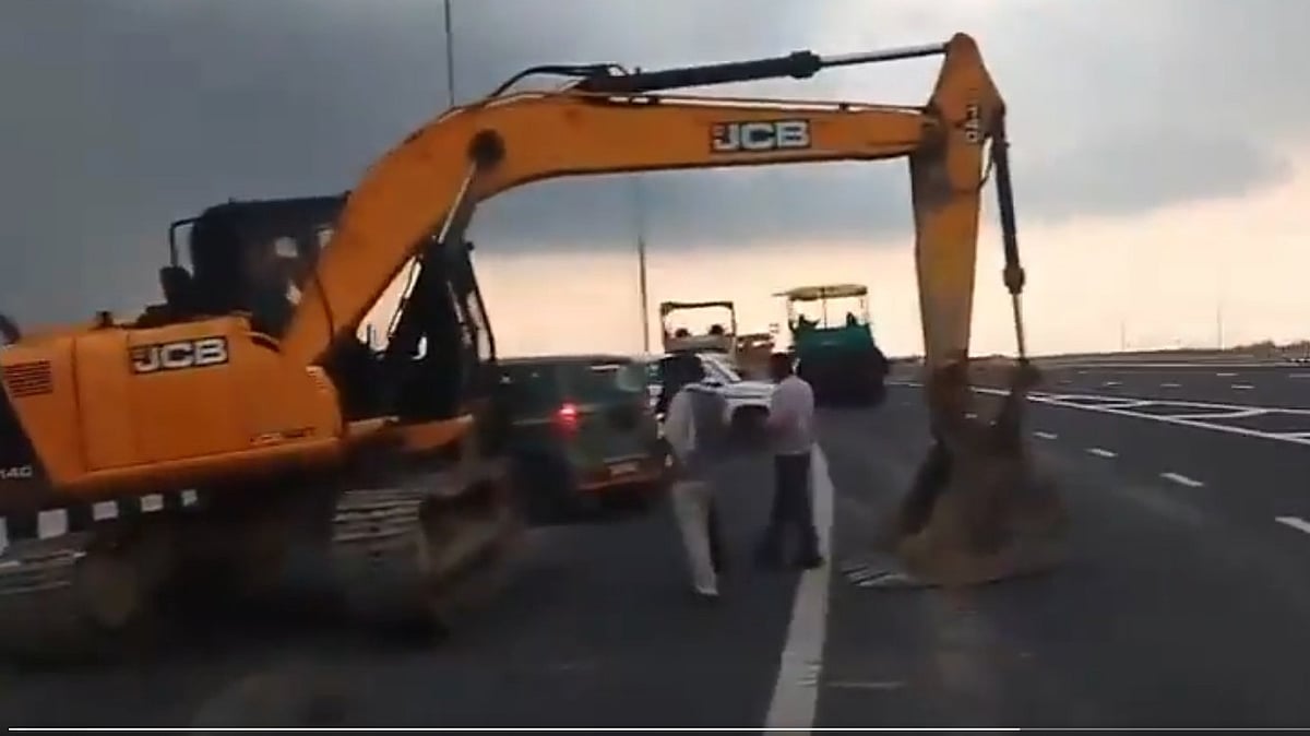 First monsoon rain washes away portion of Ganga Expressway link road in ...
