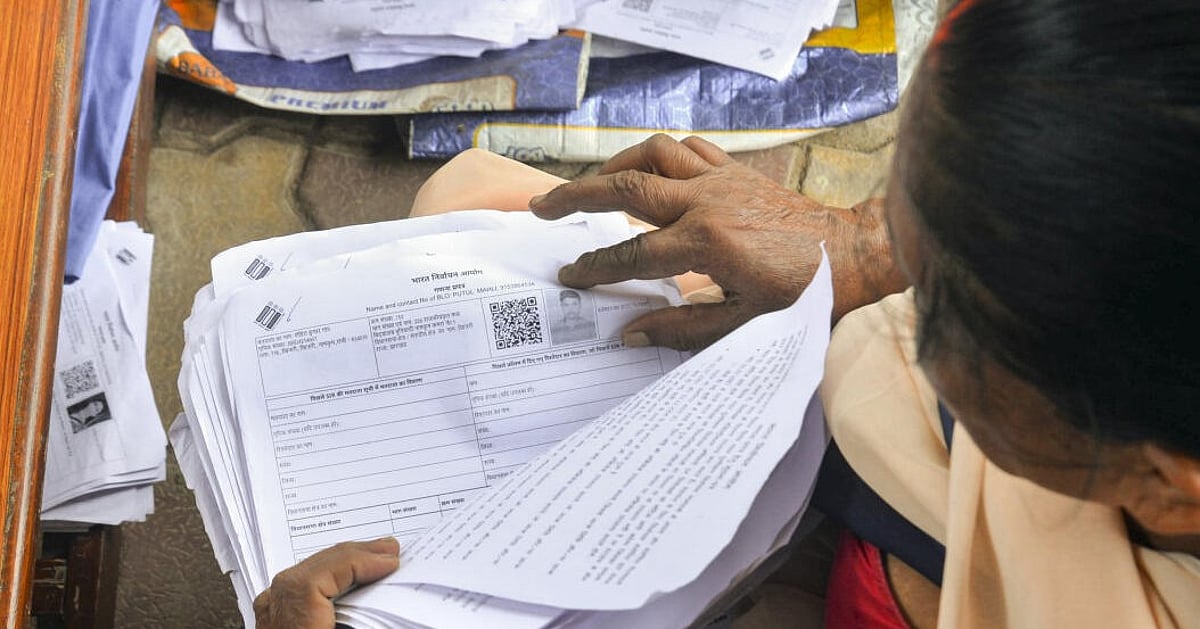 Karnataka Electoral Roll: Voters Urged to File Form 6 for SIR