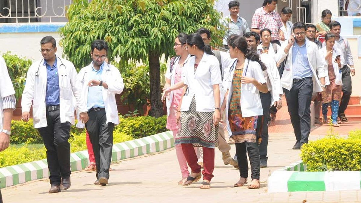 India gets 9,911 additional MBBS seats for AY 2026-27; Karnataka sees biggest gain - Deccan Herald
