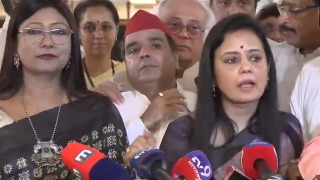 Ahead of Parliament session, Opposition walks out of all-party meeting over  rebel TMC invite