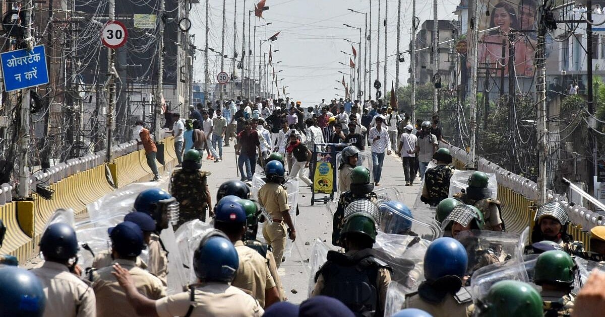 Bihar Government to Withdraw FIRs Against NEET Protesters