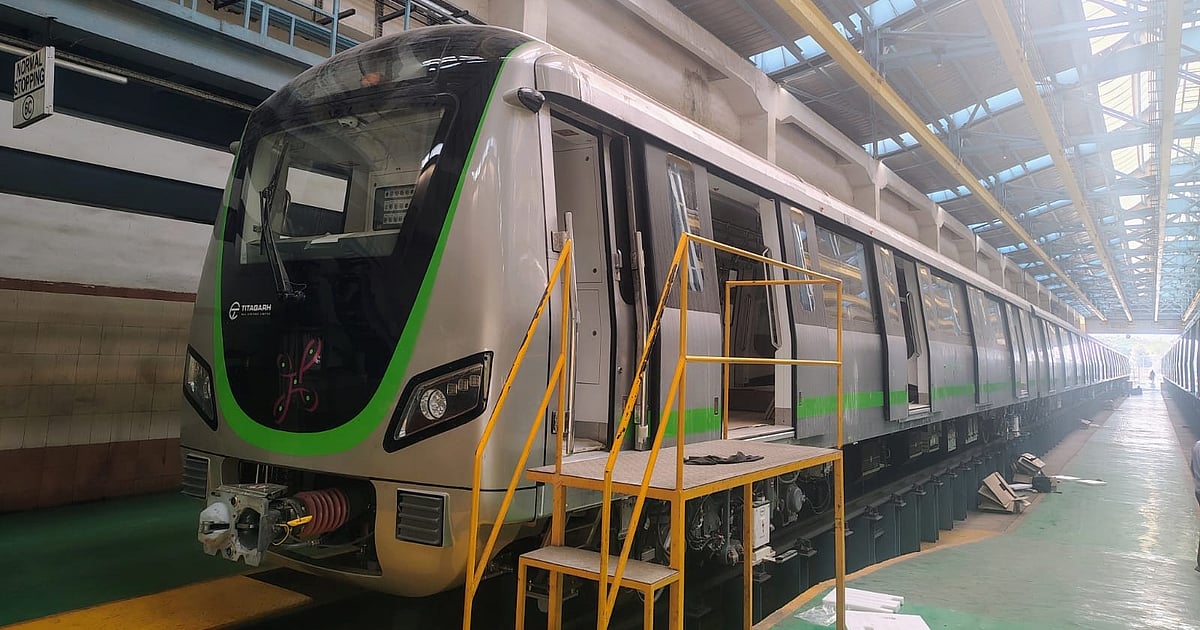 Bengaluru Metro Overcrowding Relief: BMRCL Gets ISA Nod for New Trains