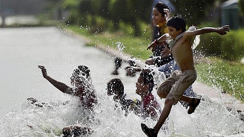 Climate change: 56 crore children globally exposed to 30 'extra' heat stress days