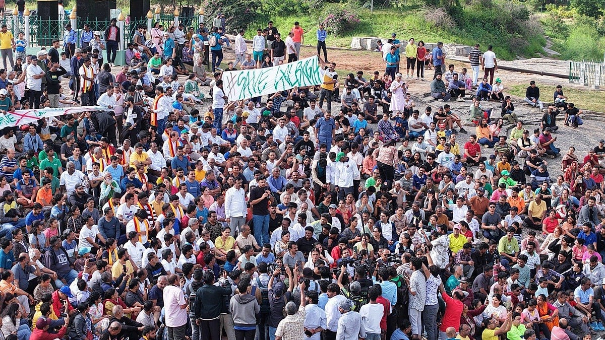 Bengaluru Citizens Protest Against Proposed Parks Amendment Bill