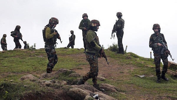 Unidentified terrorist killed in Kashmir's Budgam forest area
