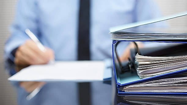 Government employees have more legal protection than they think. Here's what service law says